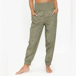 FP Movement by Free People The Way Home Joggers in Herbalicious Size Medium